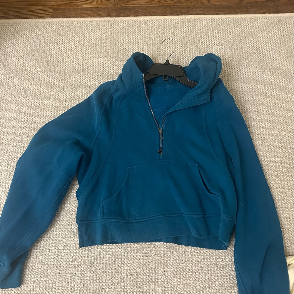 Lululemon Scuba